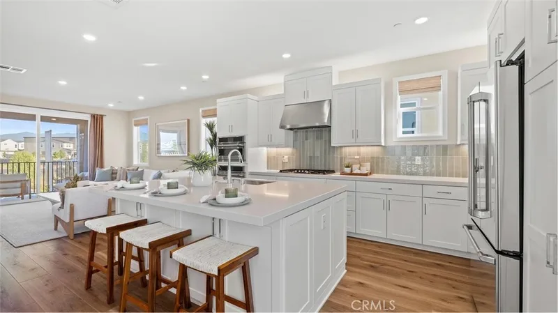 713 Sonia, Irvine, CA 92618