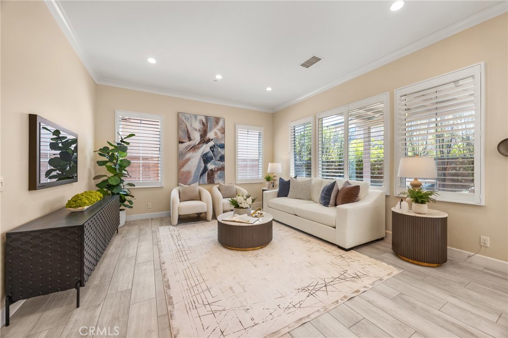 Family Room - 72 Copper Mine, Irvine CA 92602 - photo 4