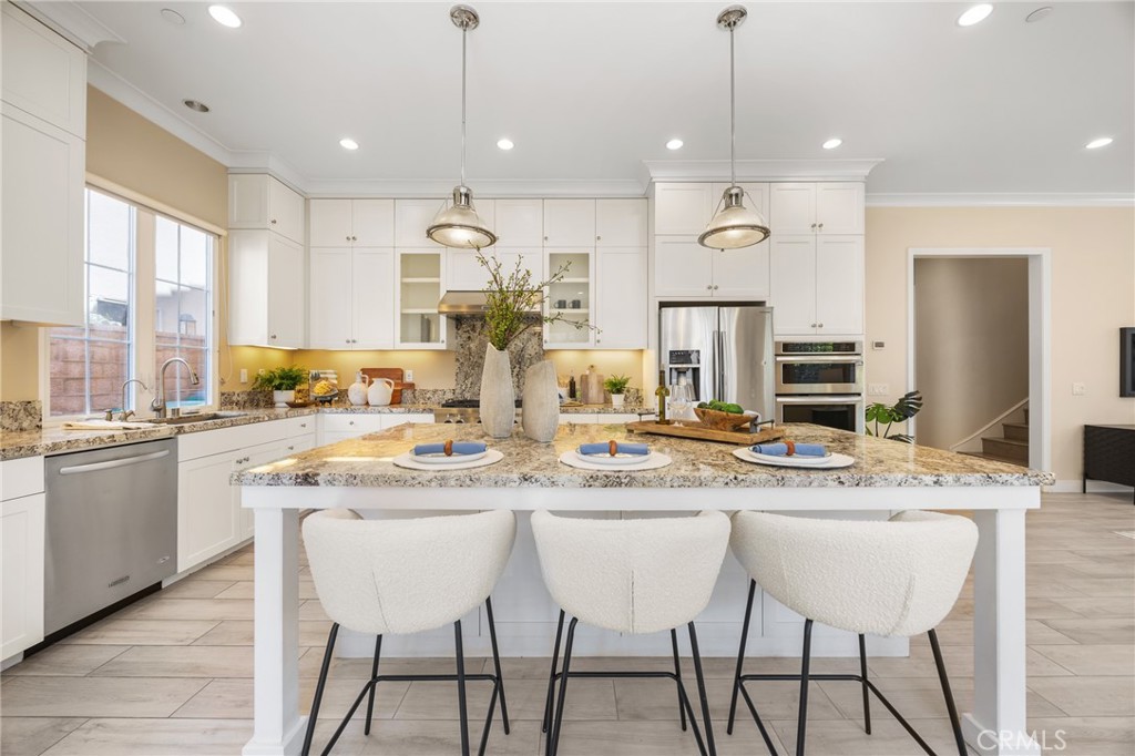 Kitchen - 72 Copper Mine, Irvine CA 92602 - photo 7