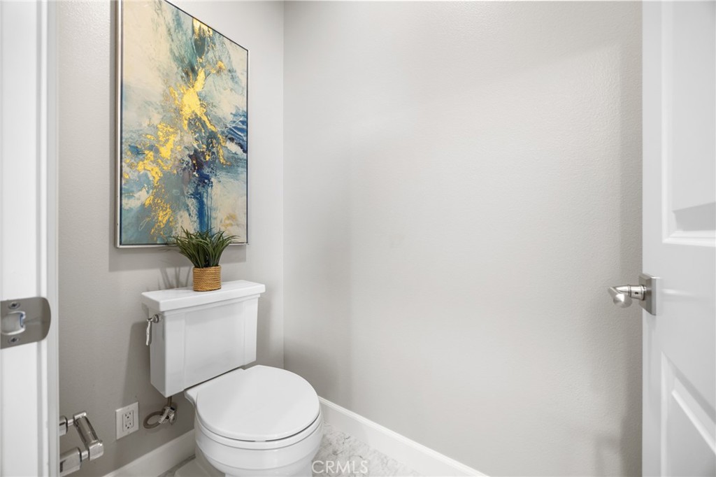 Master Bathroom - 72 Copper Mine, Irvine CA 92602 - photo 27