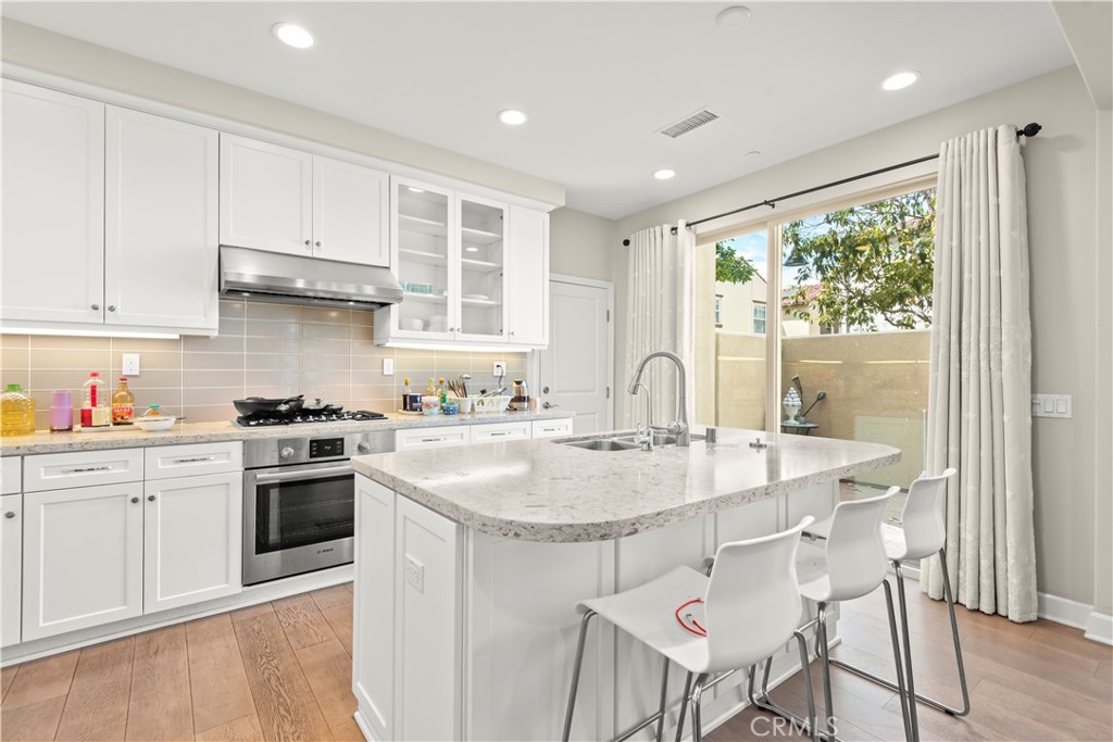 72 Granite Path, Irvine CA 92620 - photo 4