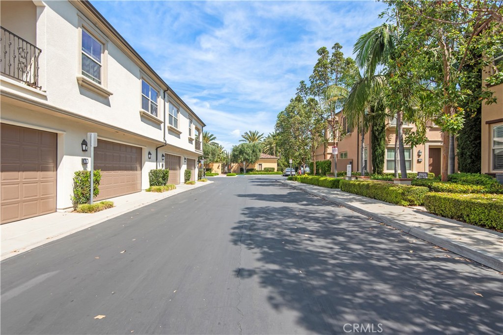 72 Granite Path, Irvine CA 92620 - photo 33