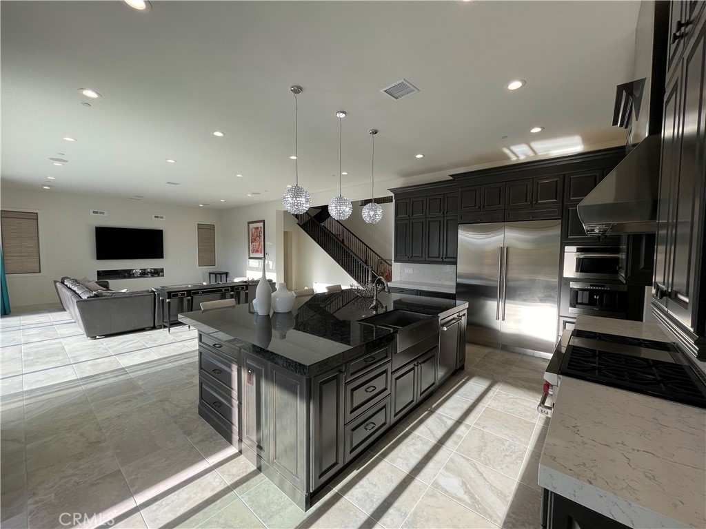 72 Interstellar, Irvine CA 92618 - photo 7