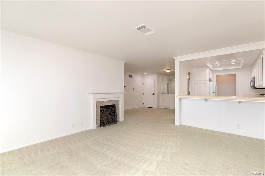 7202 Apricot Drive 7202, Irvine CA 92618 - photo 4