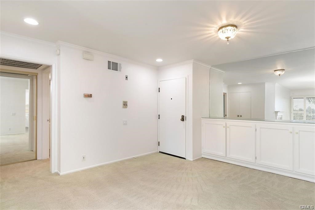 7202 Apricot Drive 7202, Irvine CA 92618 - photo 6