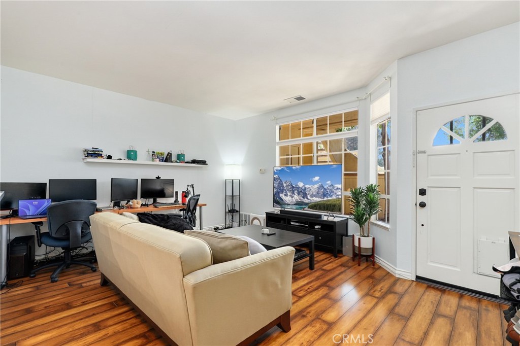 73 Alberti Aisle, Irvine CA 92614 - photo 5
