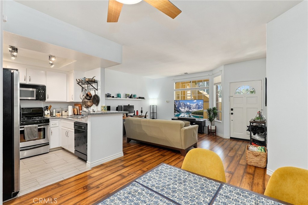 73 Alberti Aisle, Irvine CA 92614 - photo 13