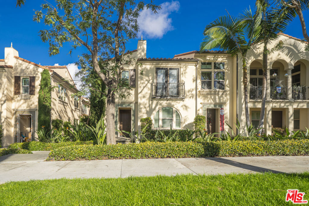 73 City Stroll, Irvine CA 92620 - photo 1
