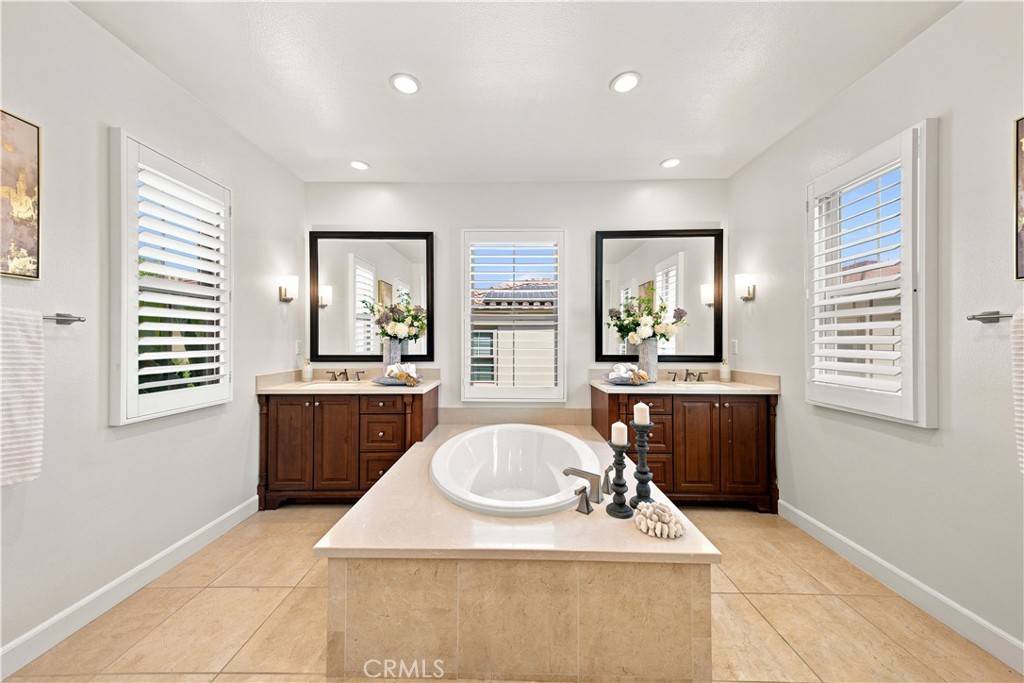 73 Cortland, Irvine CA 92620 - photo 42