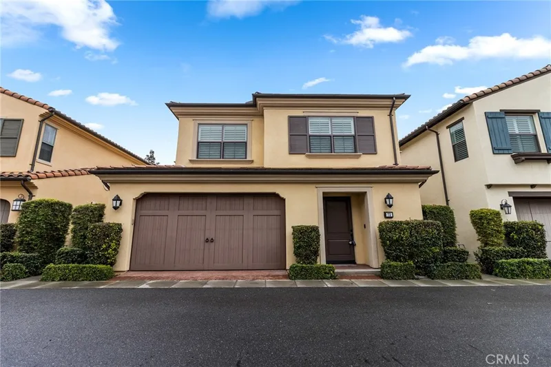 73 Ivory Petal, Irvine
