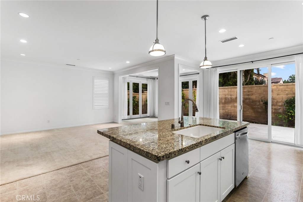 73 Ivory Petal, Irvine CA 92620 - photo 6