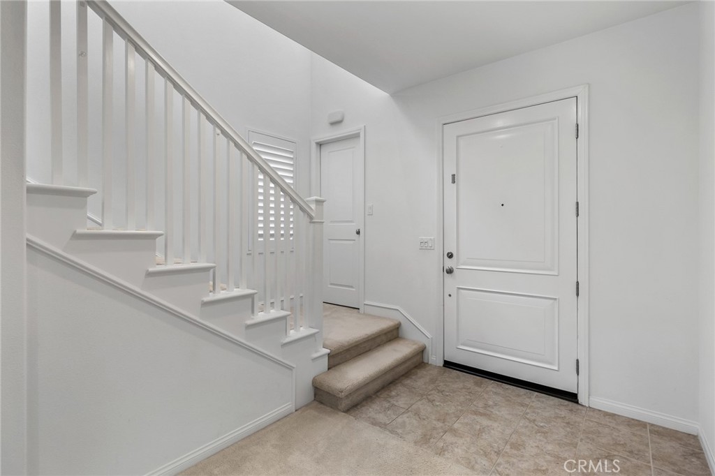 73 Ivory Petal, Irvine CA 92620 - photo 10