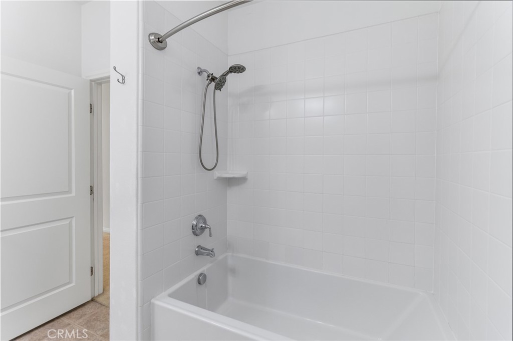 73 Ivory Petal, Irvine CA 92620 - photo 19