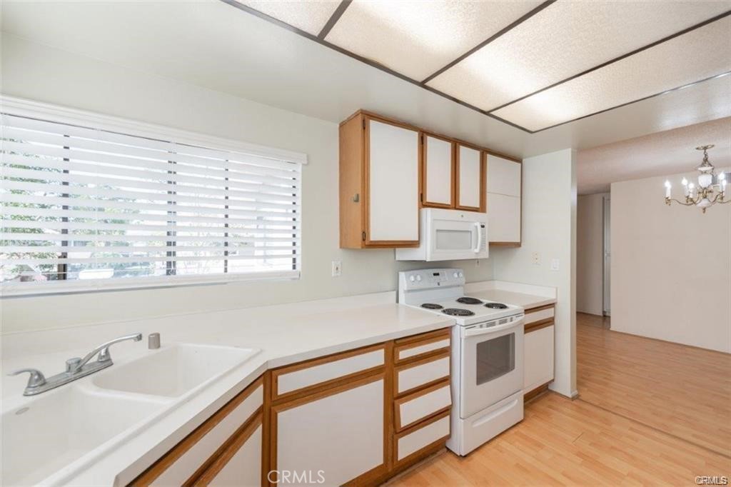 73 Tarocco, Irvine CA 92618 - photo 9