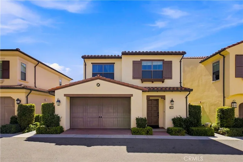 73 Wildvine, Irvine, CA 92620