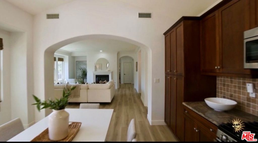 74 Townsend, Irvine CA 92620 - photo 22