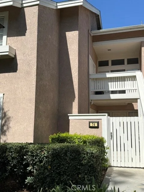 74 Woodleaf, Irvine