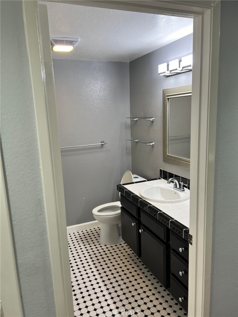 74 Woodleaf, Irvine CA 92614 - photo 16