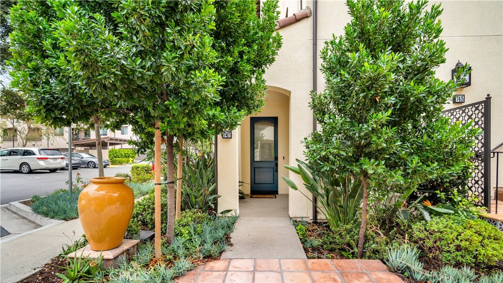 747 Spring Garden, Irvine CA 92618 - photo 2