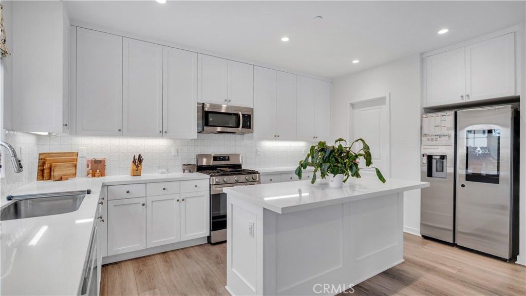 747 Spring Garden, Irvine CA 92618 - photo 4