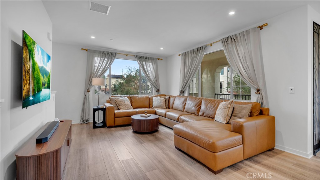 747 Spring Garden, Irvine CA 92618 - photo 11