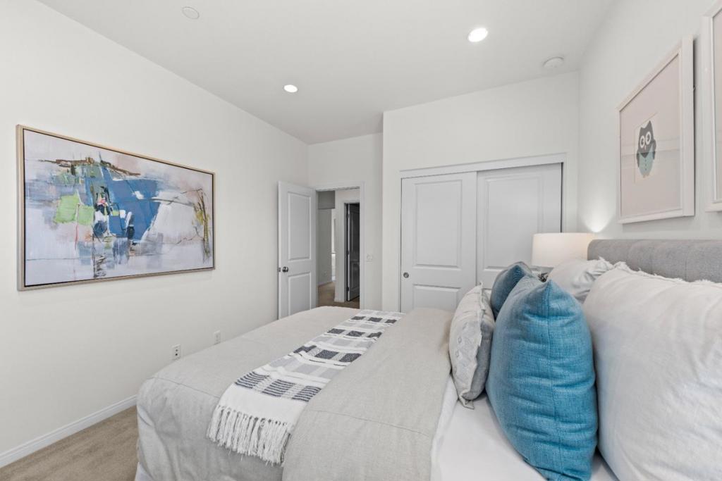 75 Brindisi, Irvine CA 92618 - photo 26