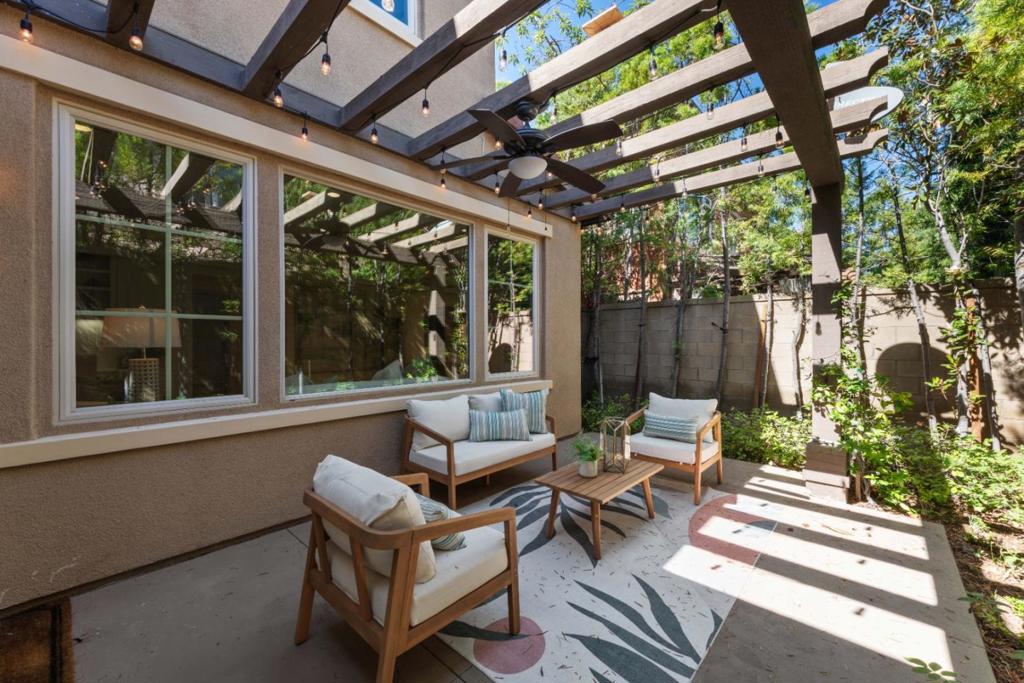 75 Brindisi, Irvine CA 92618 - photo 29
