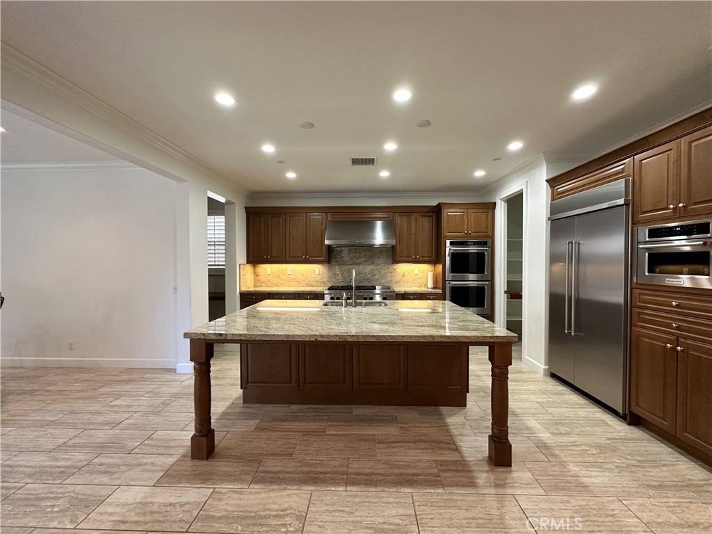 75 Cortland, Irvine CA 92620 - photo 2