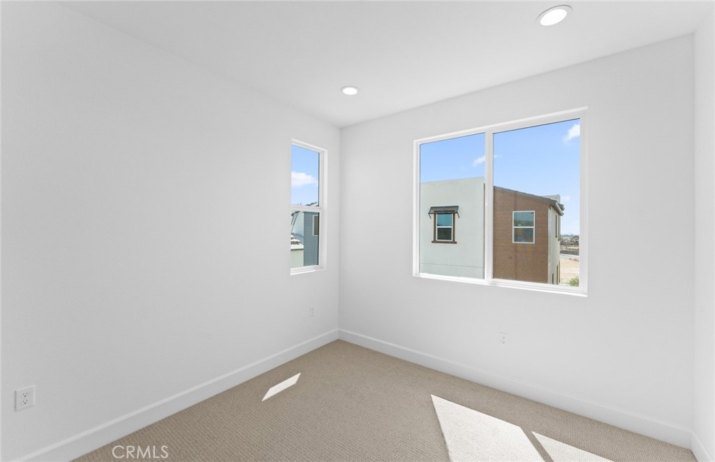 756 Gadwall, Irvine CA 92618 - photo 29