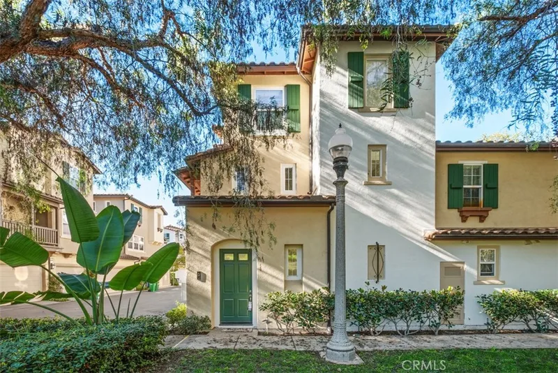 76 Dovetail, Irvine, CA 92603