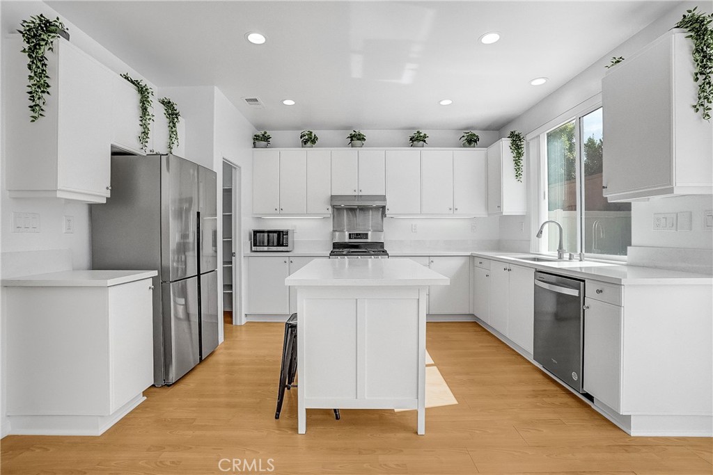 76 Millbrook, Irvine CA 92618 - photo 12