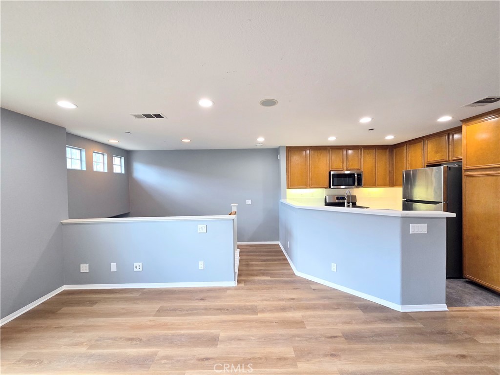76 New Season, Irvine CA 92602 - photo 8