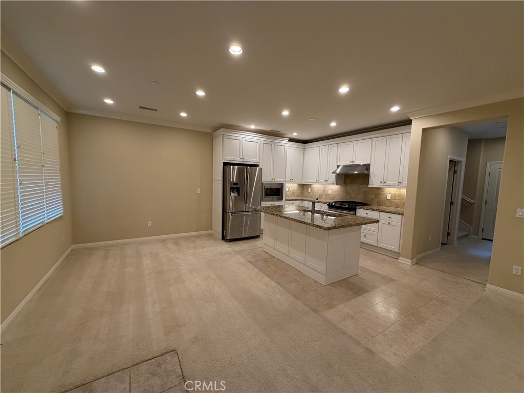 77 Fairfax, Irvine CA 92620 - photo 2