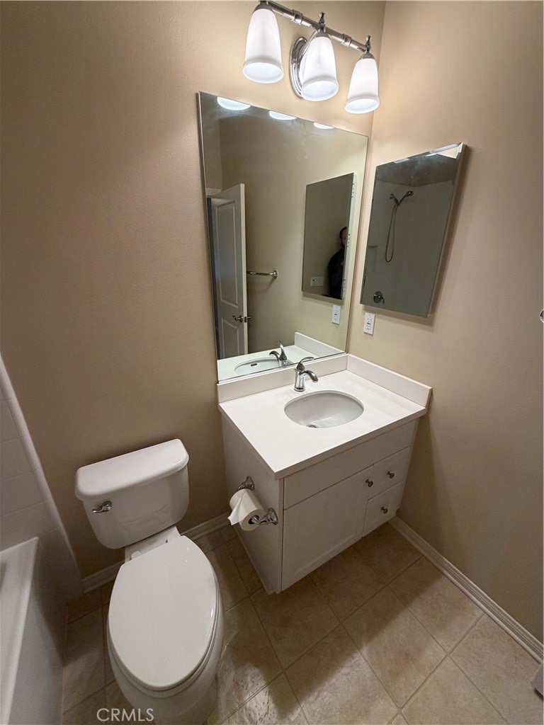 77 Fairfax, Irvine CA 92620 - photo 12
