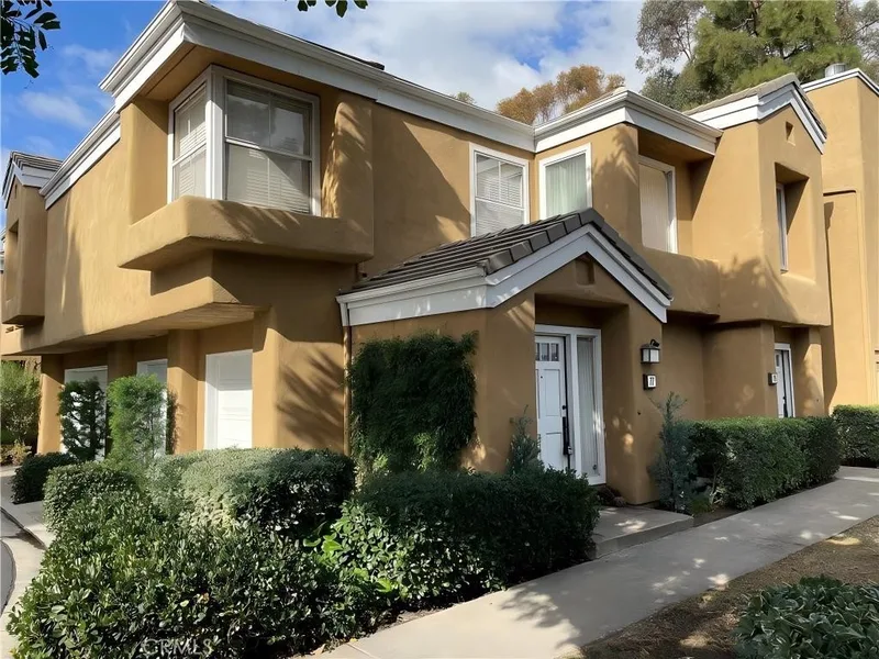 77 Lehigh Aisle 66, Irvine, CA 92612