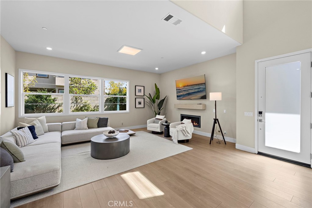 77 Pelican, Irvine CA 92618 - photo 12
