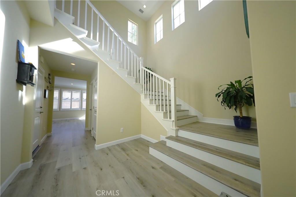 77 Rembrandt, Irvine CA 92620 - photo 2