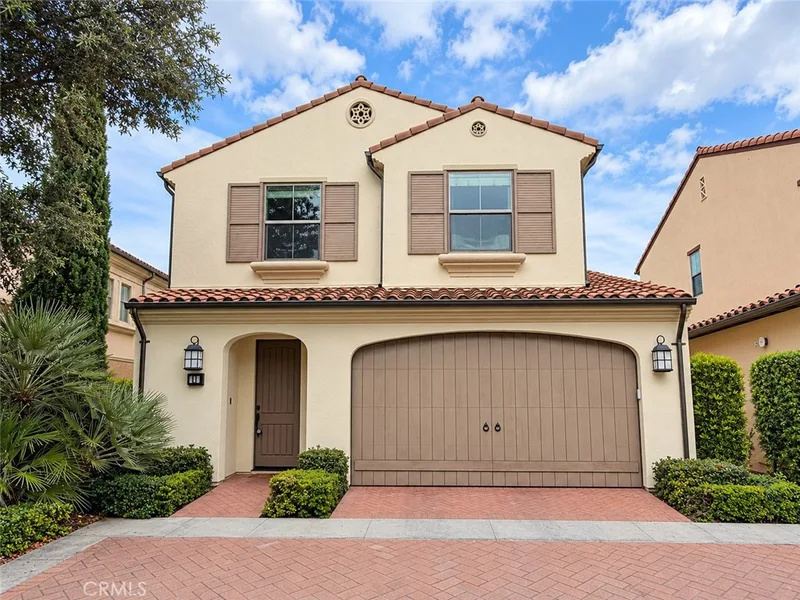 77 Waterleaf, Irvine