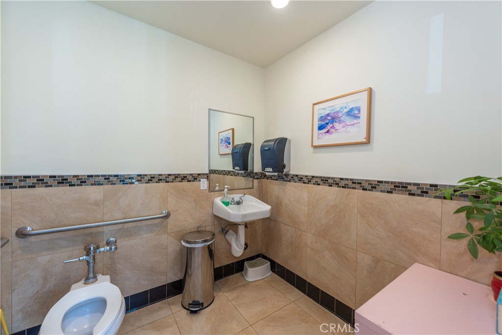770 Roosevelt, Irvine CA 92620 - photo 16
