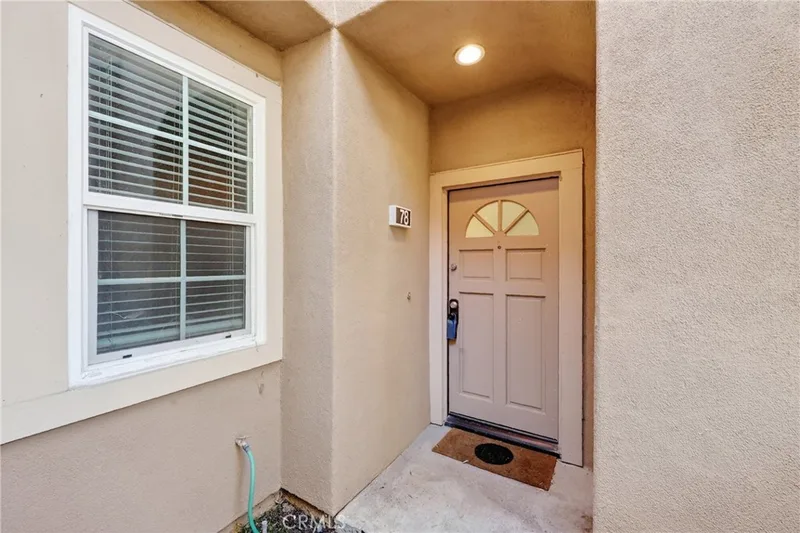 78 Magellan Aisle, Irvine, CA 92620