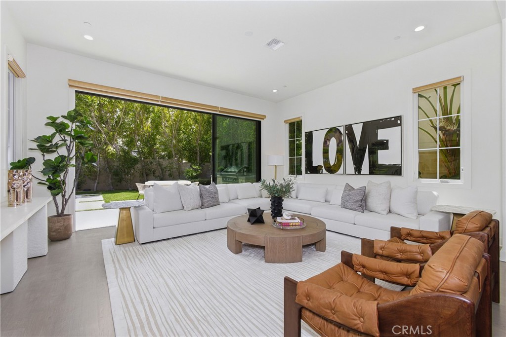 Family Room - 79 Eider Run, Irvine CA 92618 - photo 10