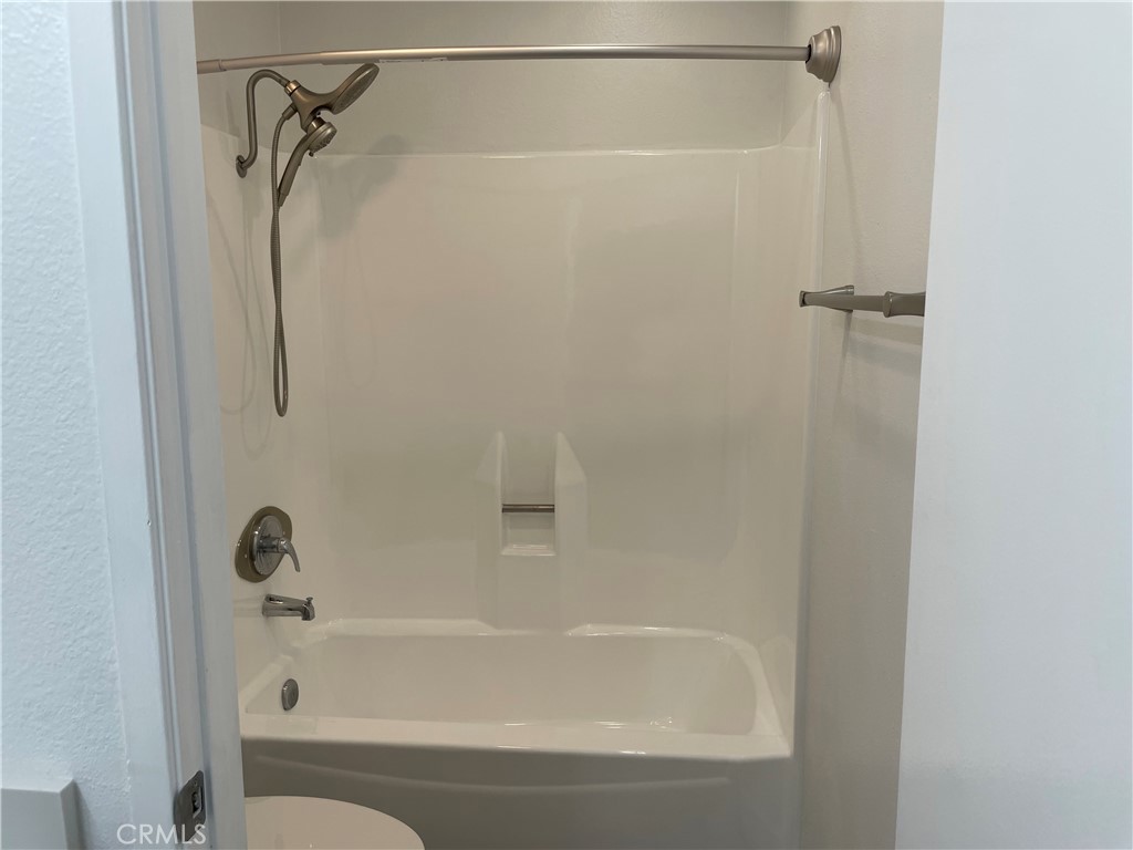 bathroom with re glazed tub - 79 Wildwood, Irvine CA 92604 - photo 16