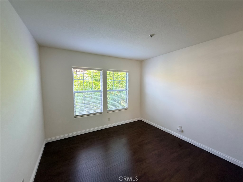 Secondary bedroom - 8 Cuzzano Aisle, Irvine CA 92606 - photo 27