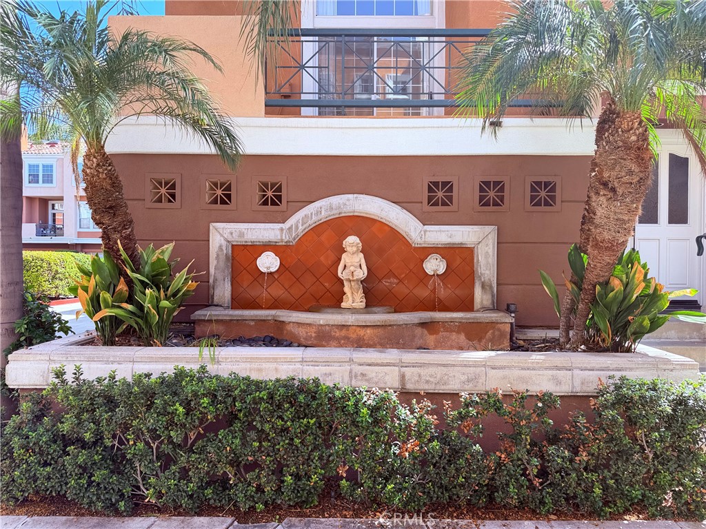 8 Cuzzano Aisle, Irvine CA 92606 - photo 35