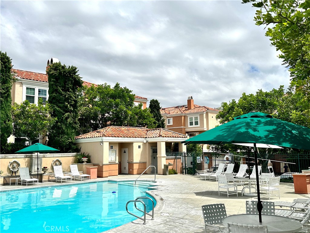 8 Cuzzano Aisle, Irvine CA 92606 - photo 37