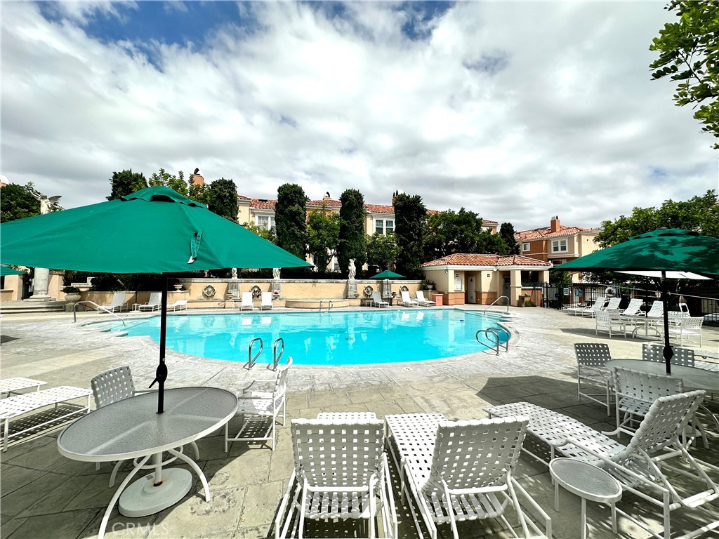 8 Cuzzano Aisle, Irvine CA 92606 - photo 38