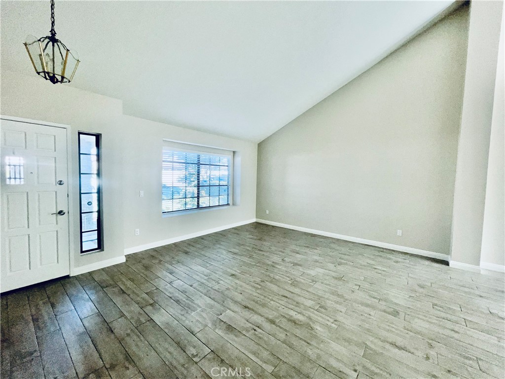 8 Davis, Irvine CA 92620 - photo 3