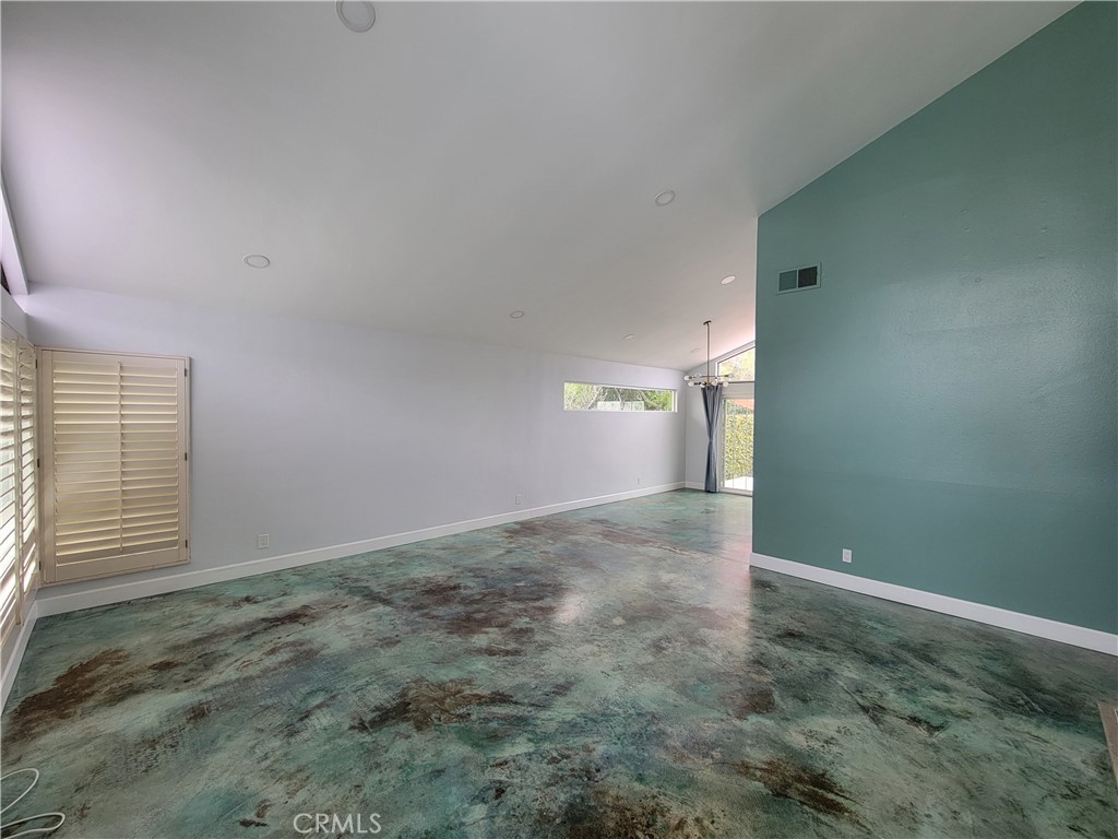 8 Hidalgo, Irvine CA 92620 - photo 3