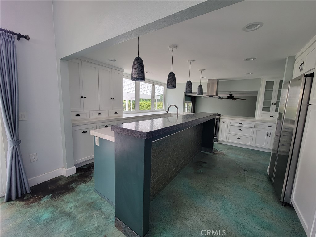 8 Hidalgo, Irvine CA 92620 - photo 5