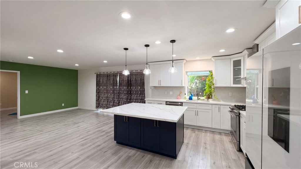 8 Monarch, Irvine CA 92604 - photo 4
